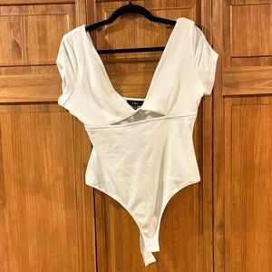 Lulu's White Cream V-Neck T-shirt Short Sleeve Bodysuit